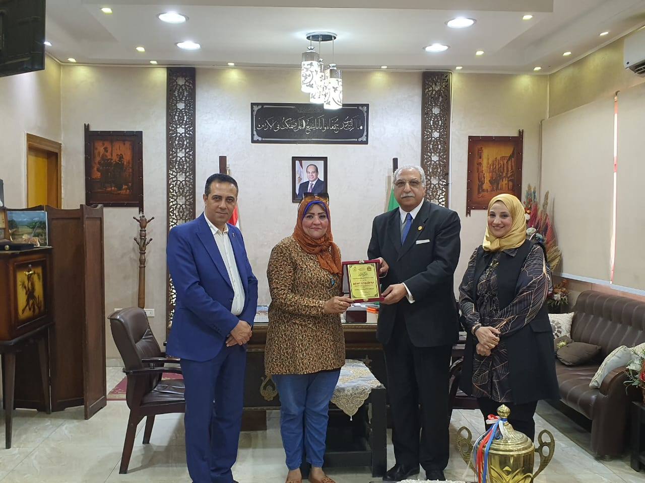 497543555_1204253901491945_5066383096312478325_n مدير تعليم القليوبية... يكرم مديري ووكلاء الإدارات والمعلمين المتميزين على مستوى المحافظة