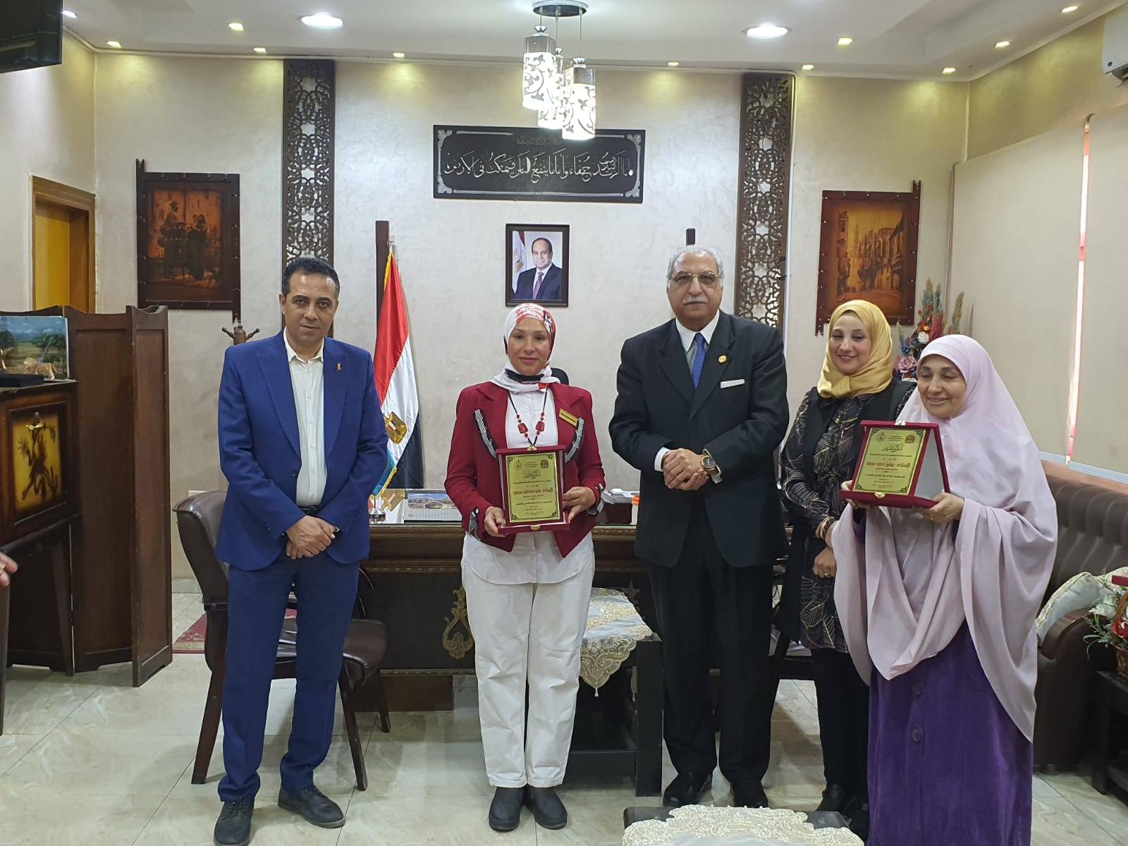 497729605_1204254261491909_4318054872301724677_n مدير تعليم القليوبية... يكرم مديري ووكلاء الإدارات والمعلمين المتميزين على مستوى المحافظة