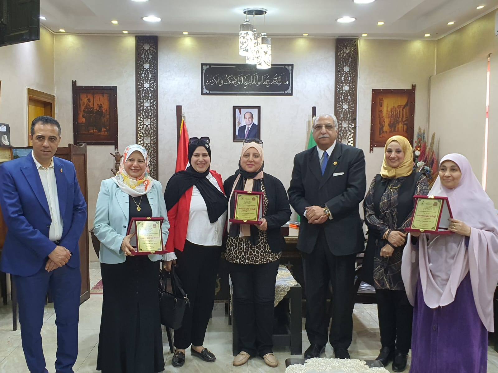 497876555_1204254211491914_6989889835263874618_n مدير تعليم القليوبية... يكرم مديري ووكلاء الإدارات والمعلمين المتميزين على مستوى المحافظة